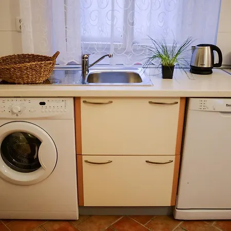 Budget Pricna Apartments