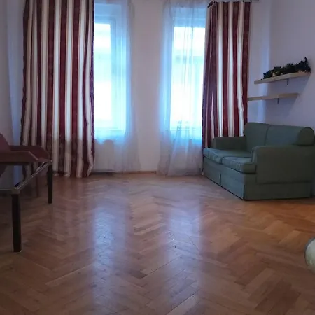 Budget Pricna Apartments Apartment *